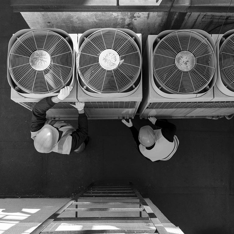 Servicios / Mantenimiento y sat 24/7